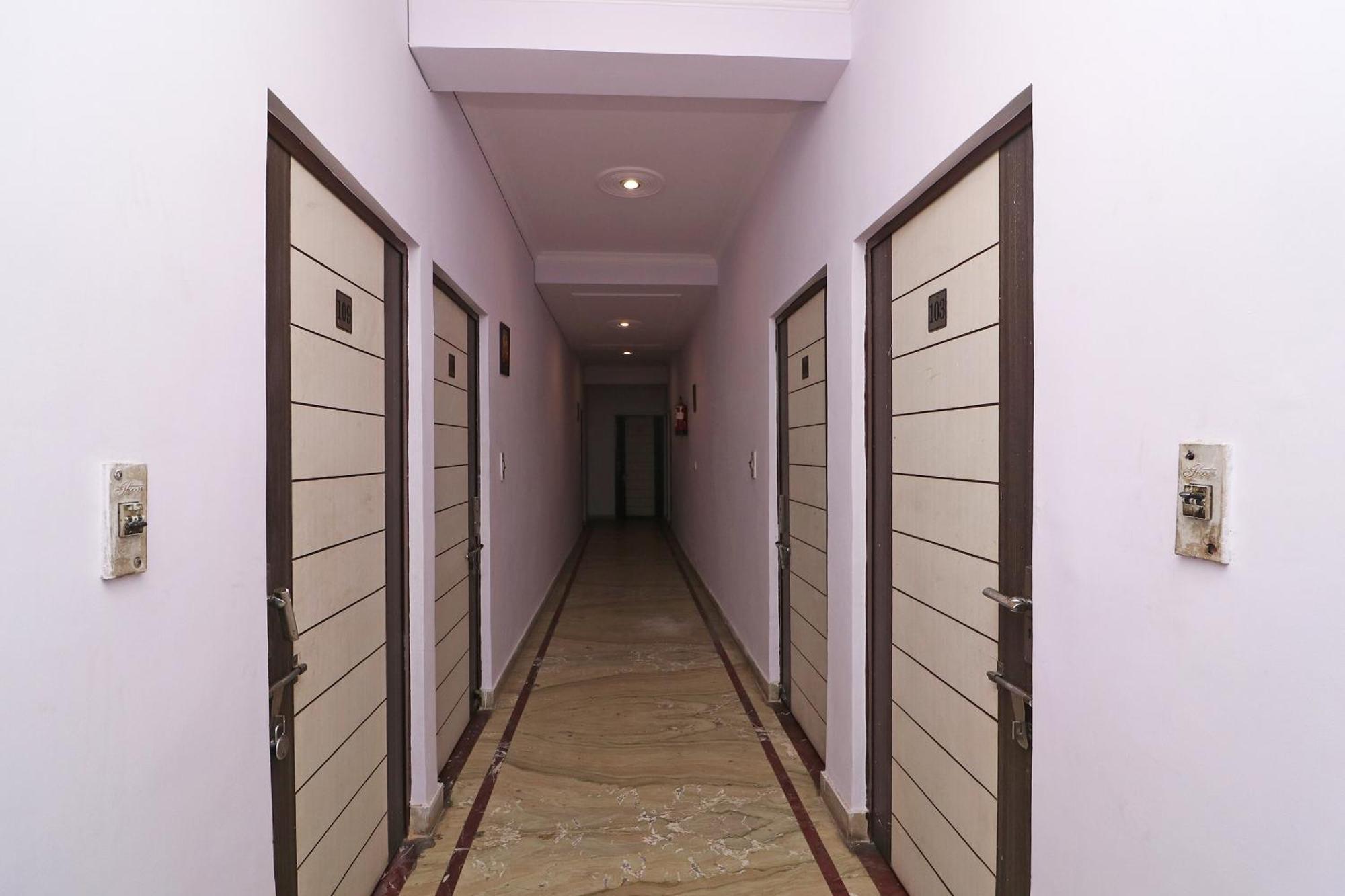 Oyo Hotel Ekta Residency Agra  Exterior photo
